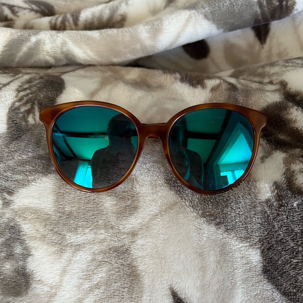 Diff sunglasses
